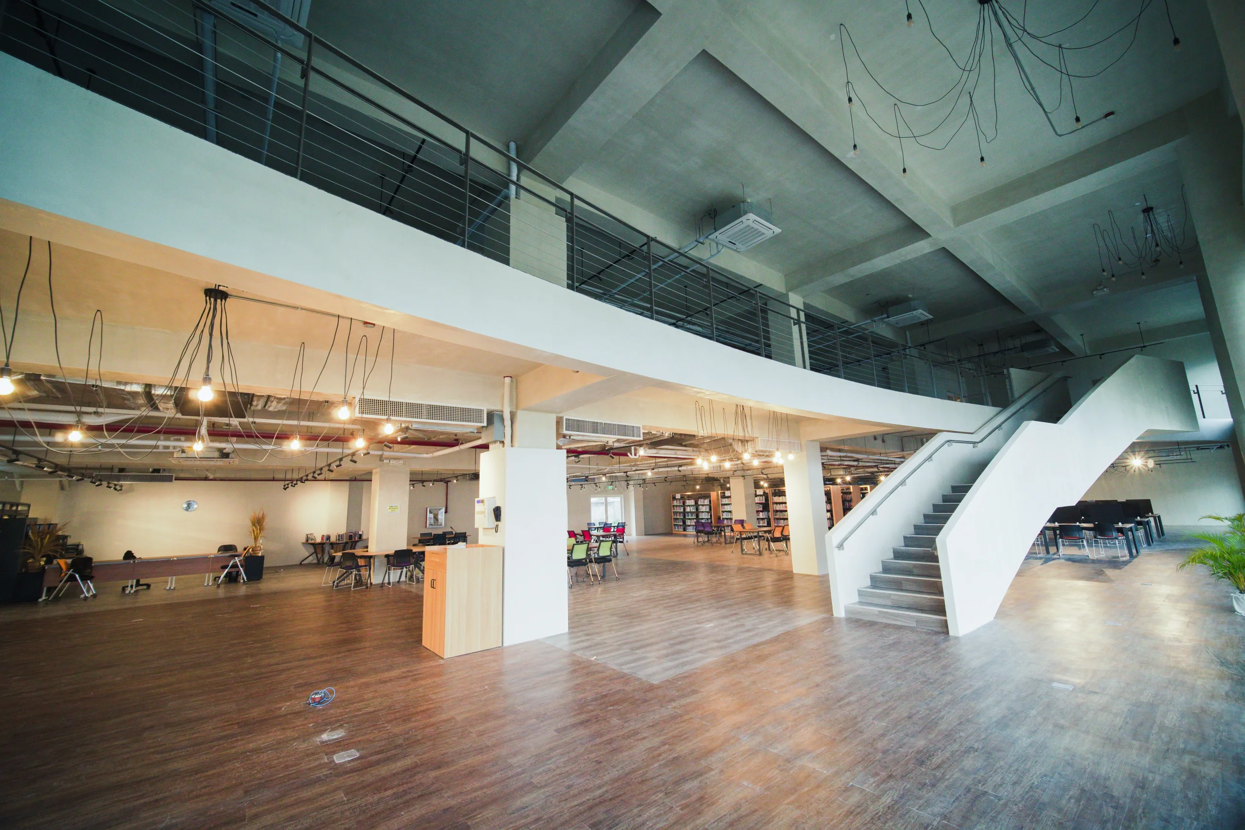 LCICの共用ホール