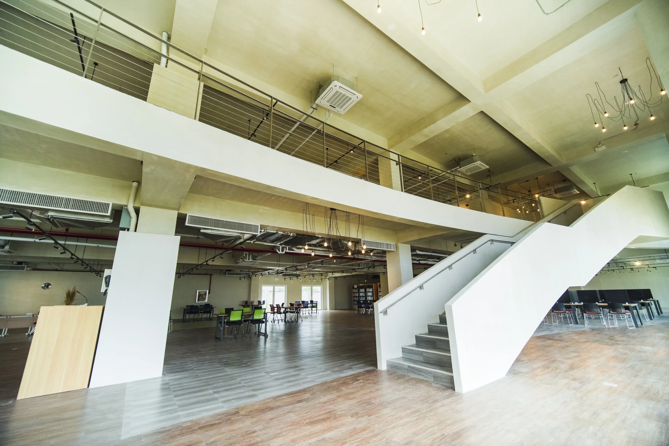 LCICの共用ホール