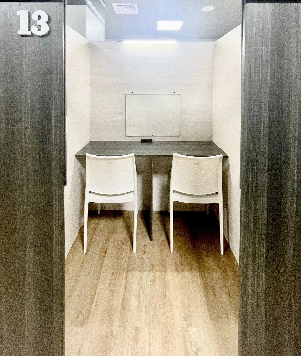 CLC Bai Hotelのマンツーマン授業のブース