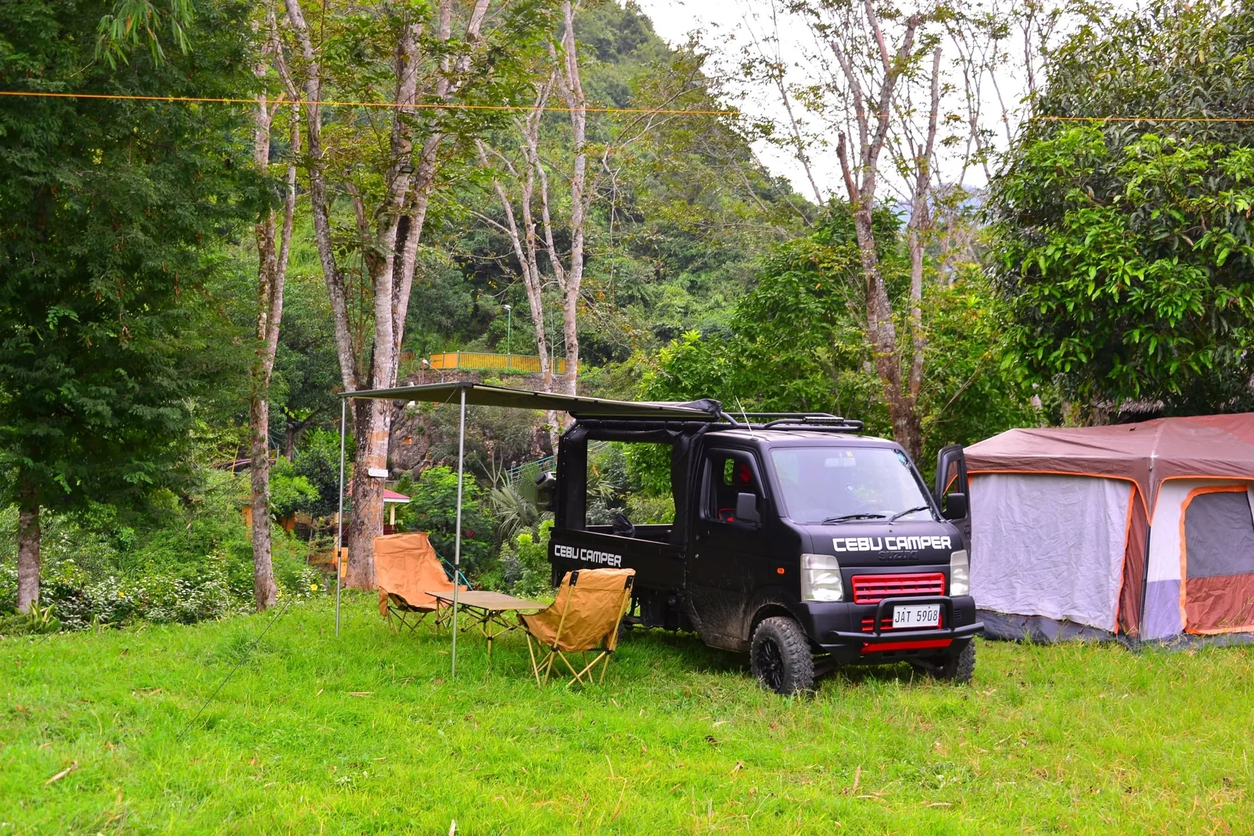 宿务公寓短期住宿规则:预订前要确认的登记、入场、泳池与停车条件|停车场与访客