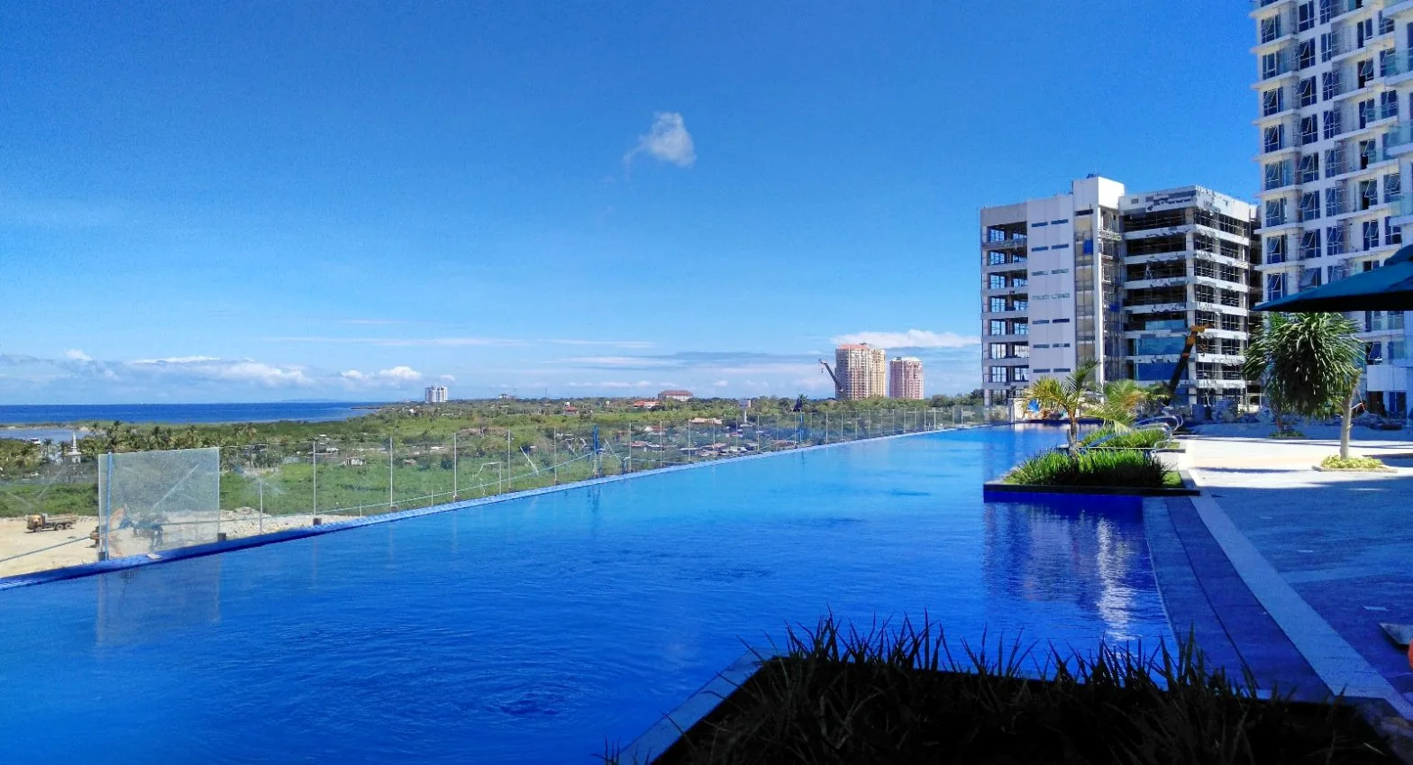麦克坦新城8 Newtown Boulevard:住宅与办公功能说明:核心信息与原资料要点