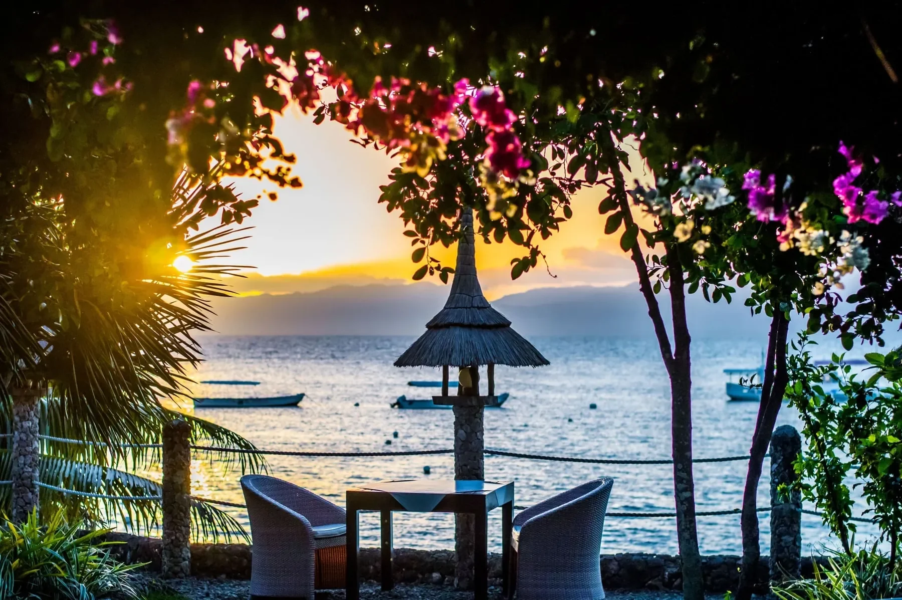 宿务菲律宾实景:Moalboal的傍晚海边