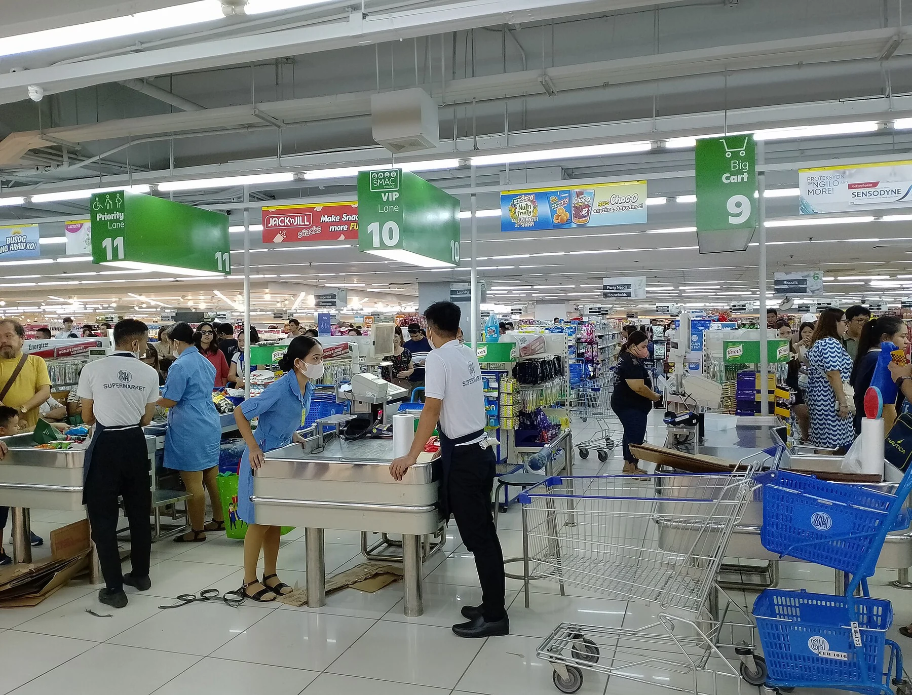 宿务菲律宾实景:宿务超市的收银台
