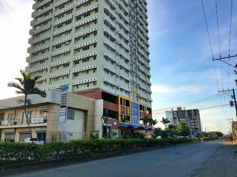 宿务菲律宾实景:宿务市区的公寓街景