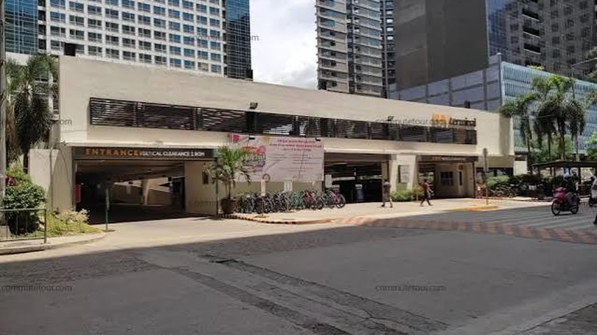 Ayala Center Cebu交通指南:出租车、Grab、PUV Terminal与V-hire