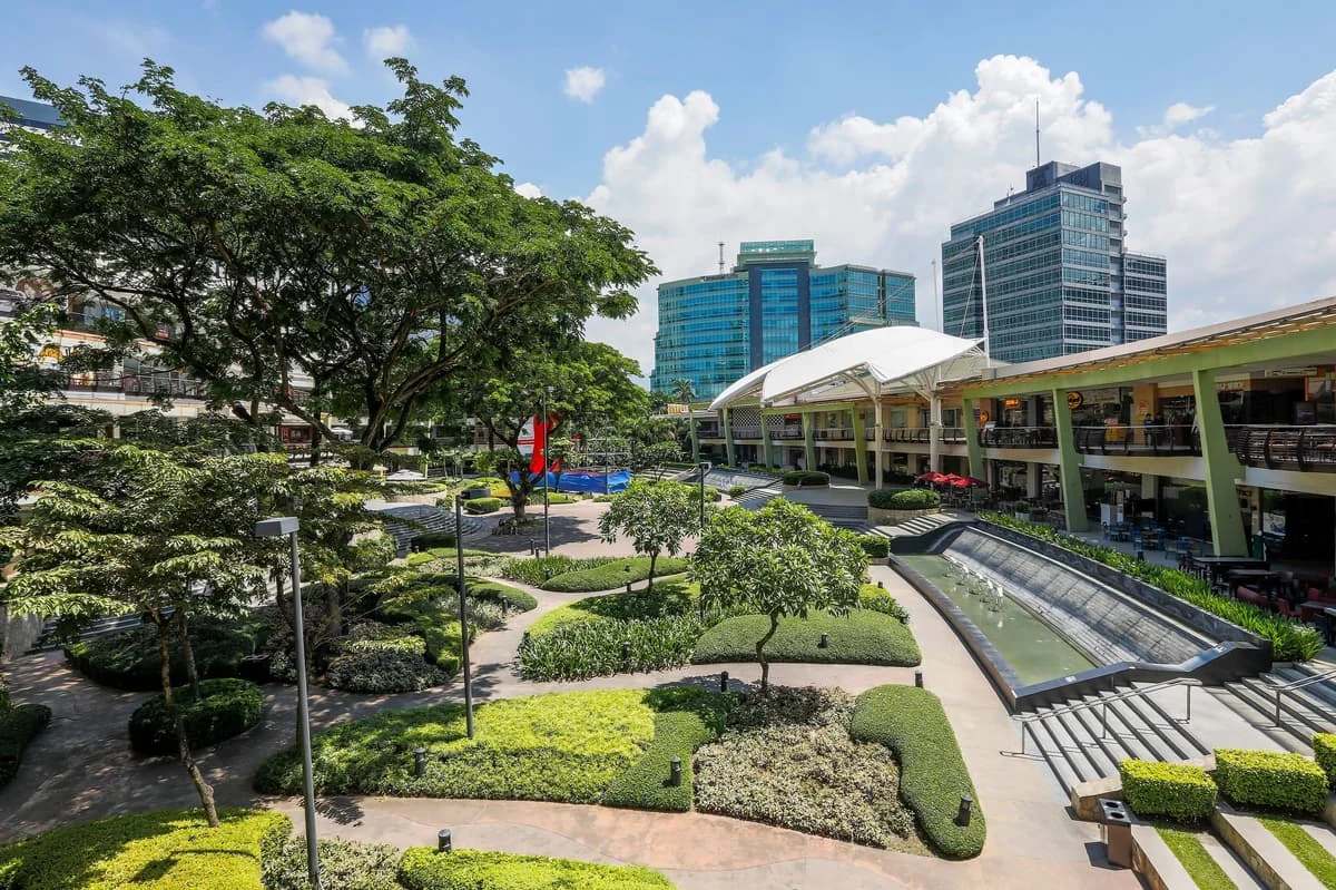 宿务菲律宾实景:Cebu Business Park住宅楼