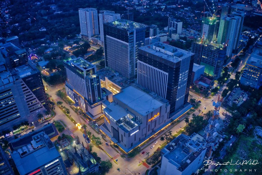 宿务IT Park的Ayala Central Bloc电动车充电:位置、规格与使用须知