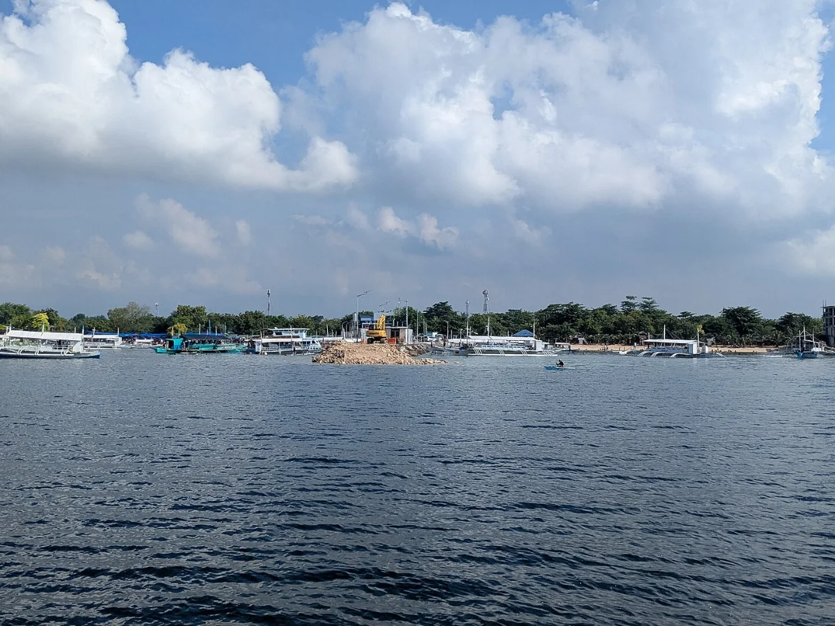 宿务亲子游与其他海岛有何不同：与巴厘岛、普吉岛、岘港、关岛比较（2026年版）｜选宿务前要慎重比较的4个条件