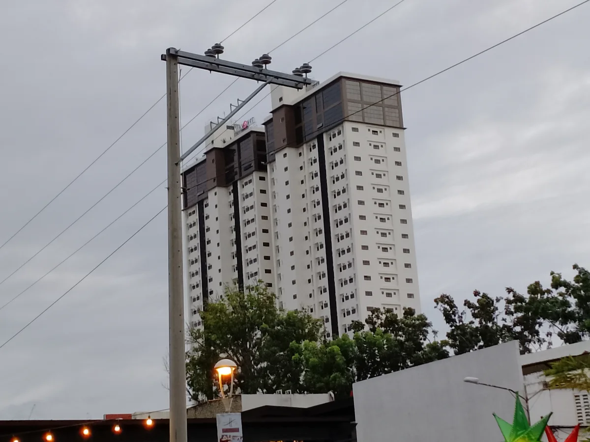 宿务的高层公寓楼The MIDPOINT Residences