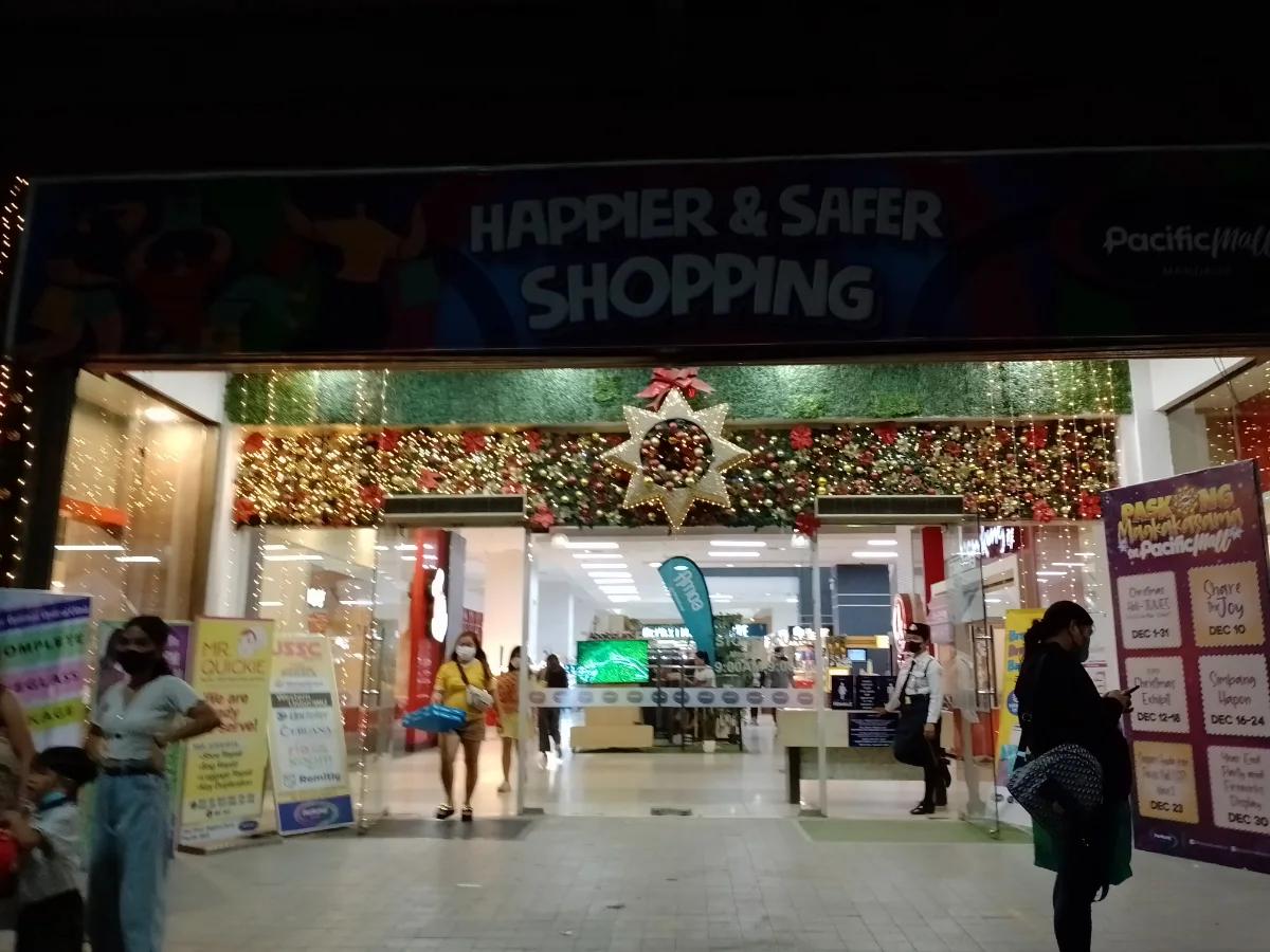 Pacific Mall的入口