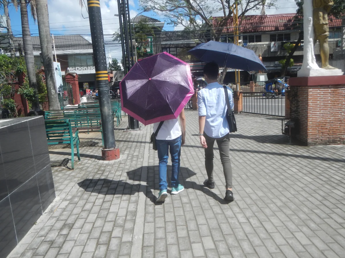 下雨时,宿务的步行路线会怎样变化?顶棚、积水与换乘地点