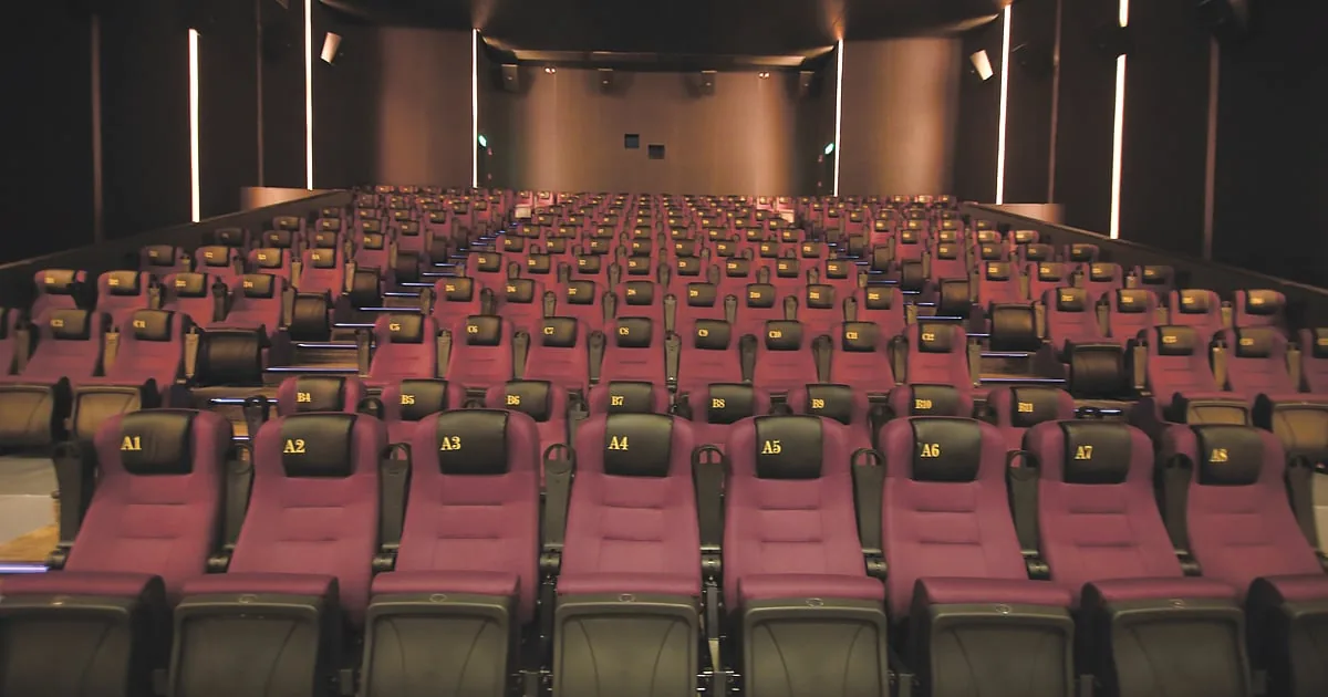 宿务NUSTAR VIP Cinema与Premier Cinema有何不同:座椅、音响与服务比较的正文配图1