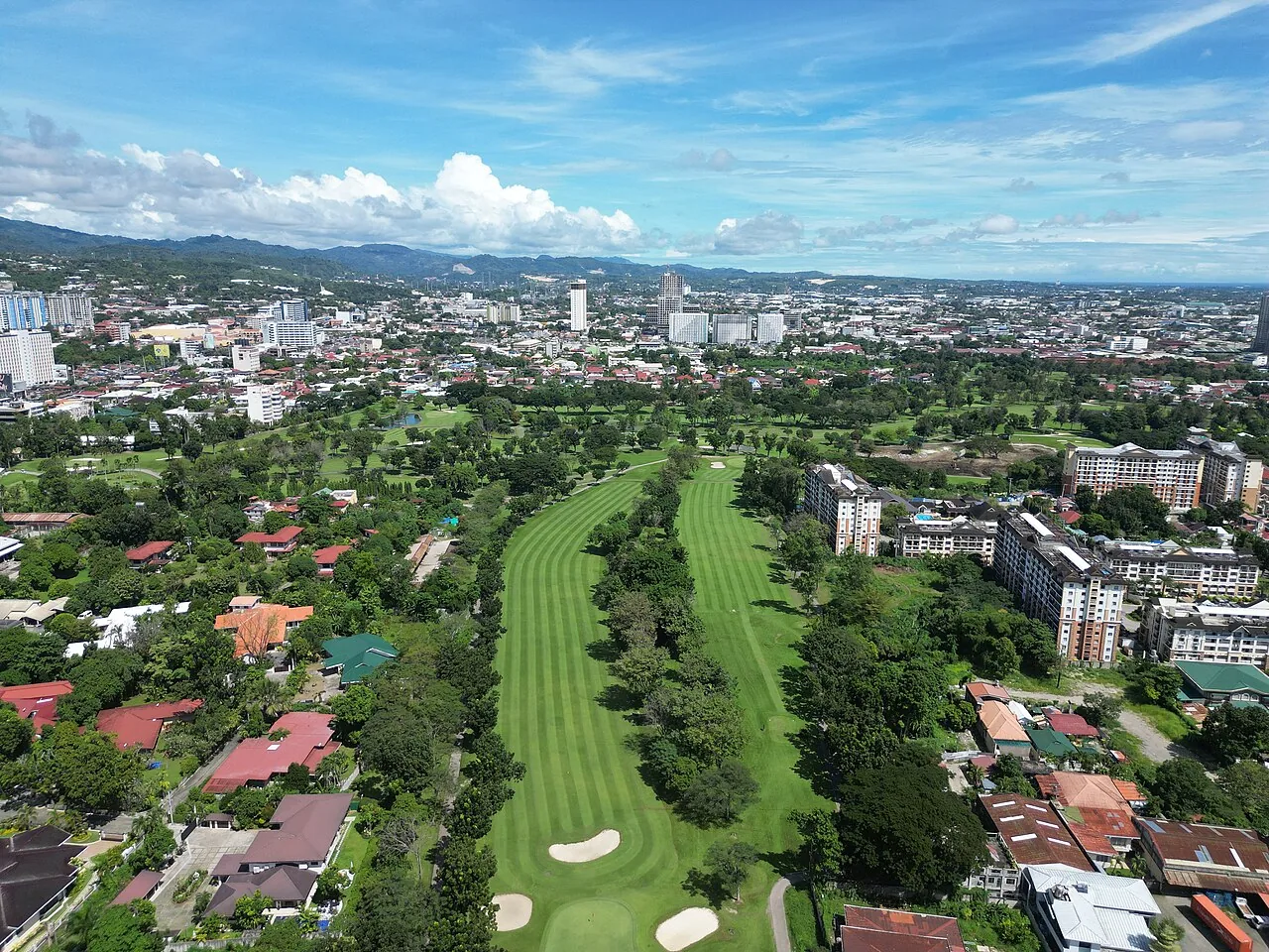 宿务Cebu Country Club指南:Kasambagan的会员制高尔夫球场与设施使用