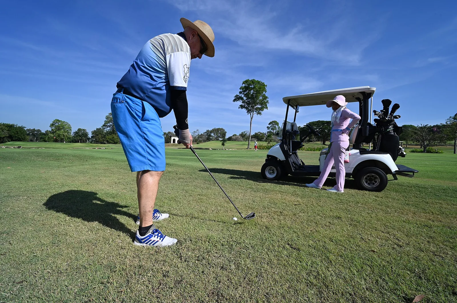 宿务Cebu Country Club价格表：9洞·18洞果岭费与球童·租借费用的正文配图3