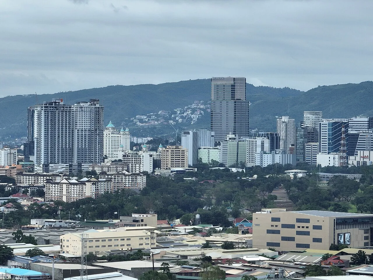 宿务Cebu Country Club改建计划:2026~2027年会所、停车楼与道路工程的正文配图2