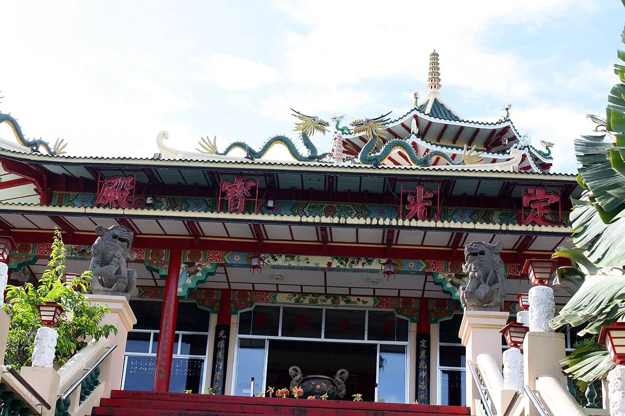 宿务Lahug宗教设施比较：Cebu Taoist Temple与Cebu City Philippines Temple的区别