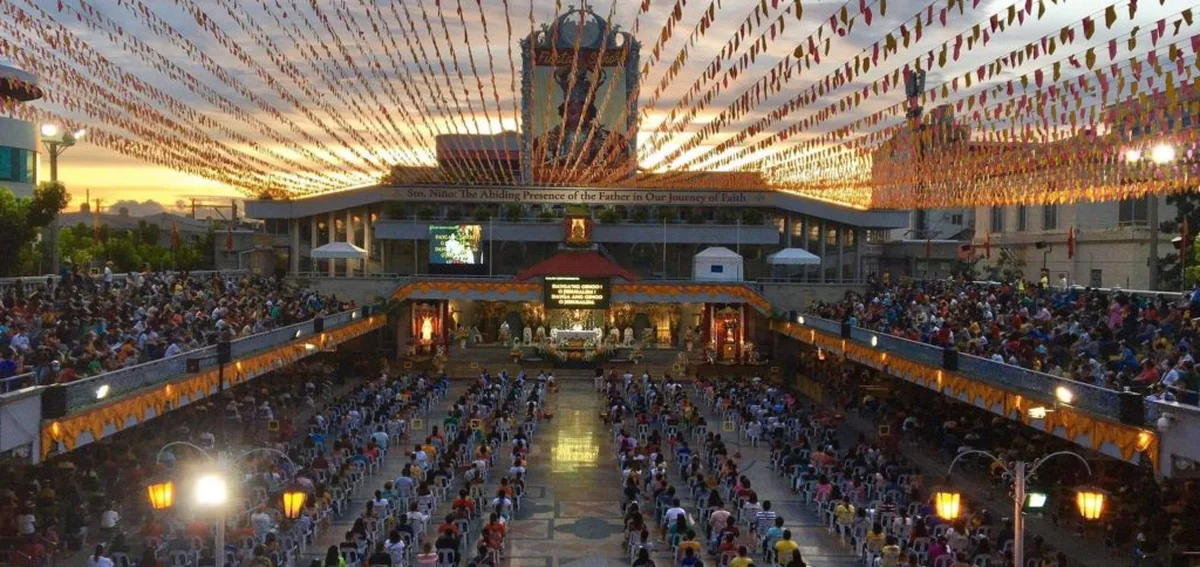 宿务Santo Niño Pilgrim Center:大型礼拜场地与教堂主体有何不同的正文配图1