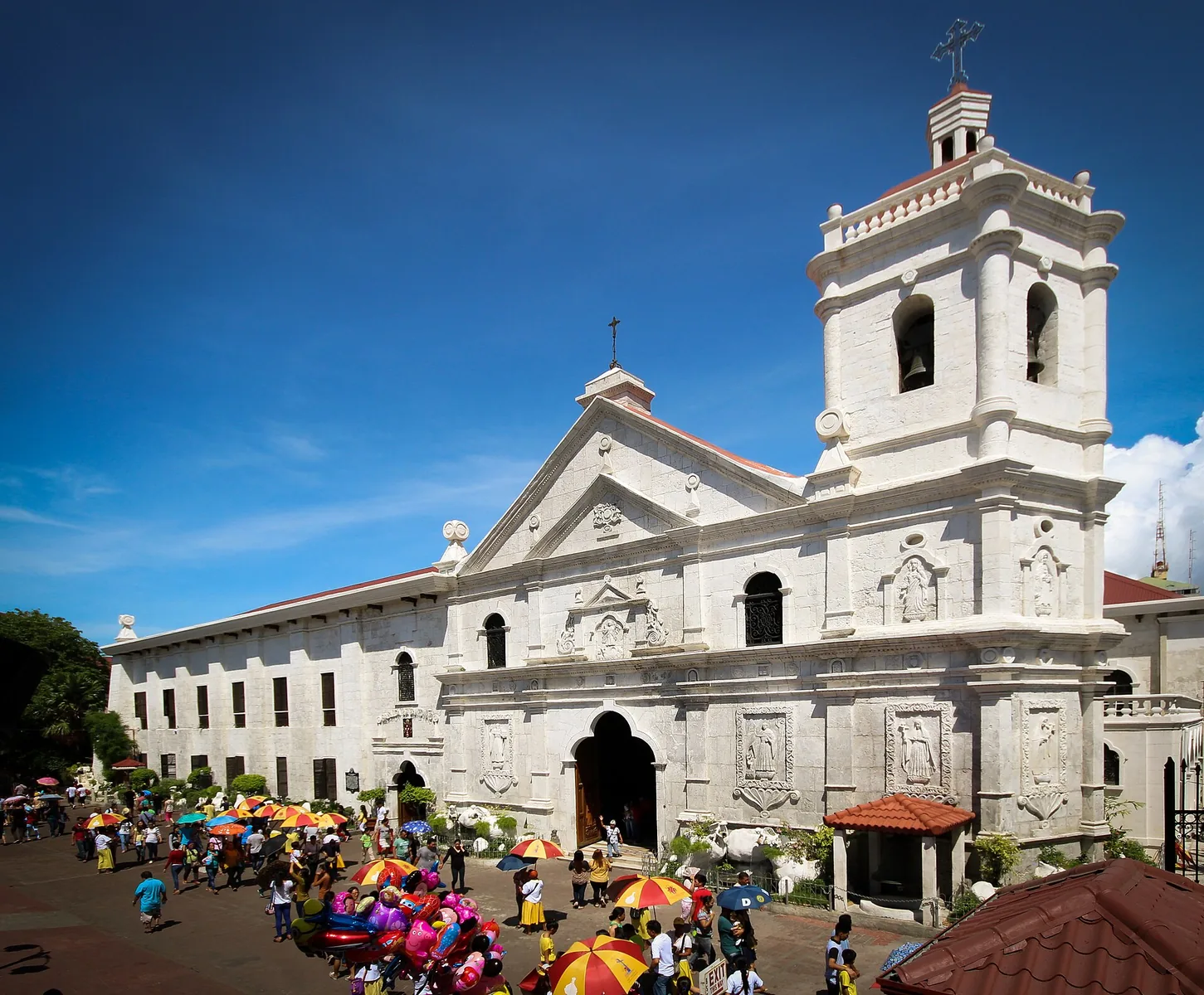 宿务Santo Rosario Parish:P. del Rosario街的教堂与礼拜信息的正文配图3