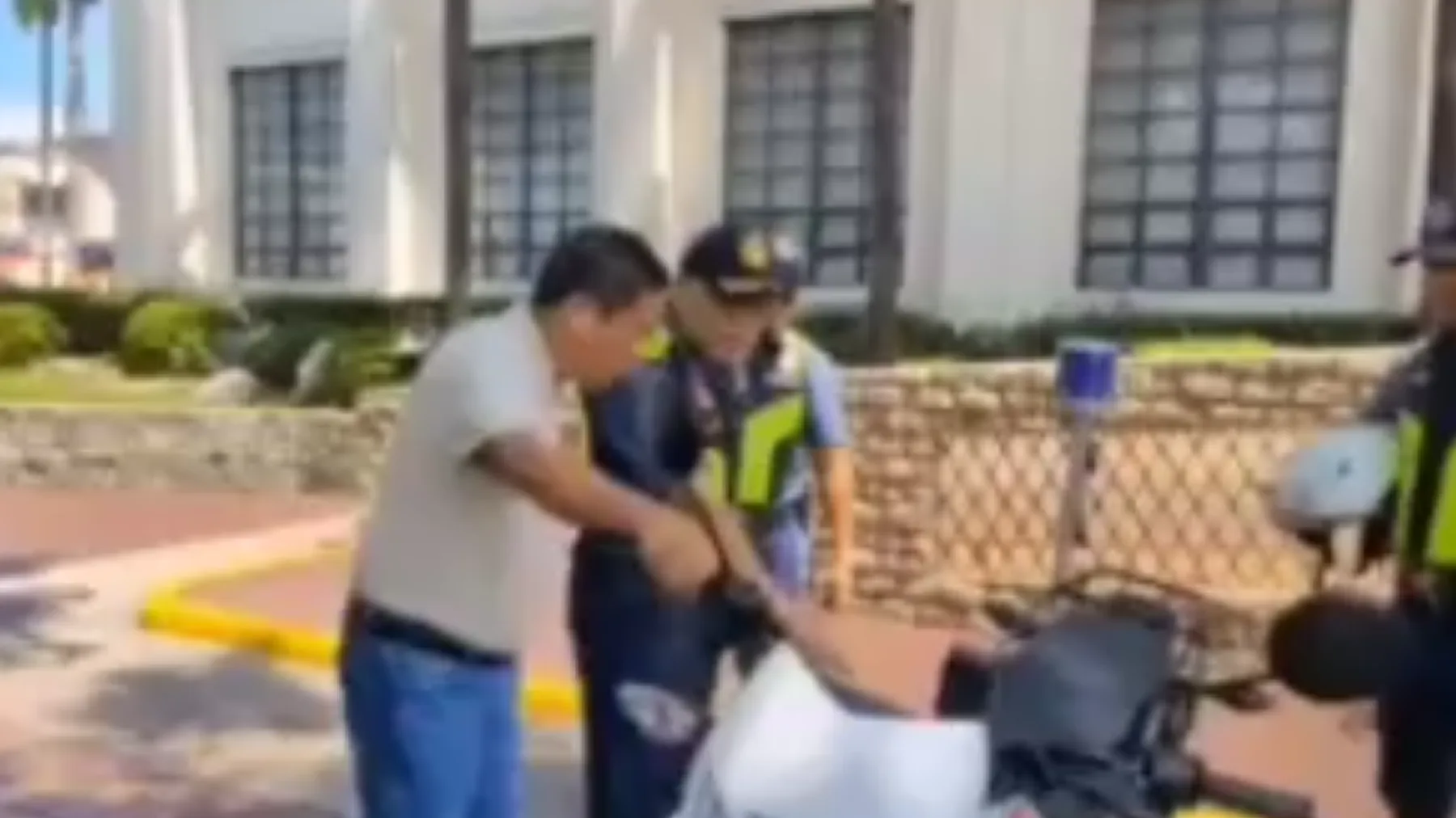 宿务市区的警察岗亭或游客服务处