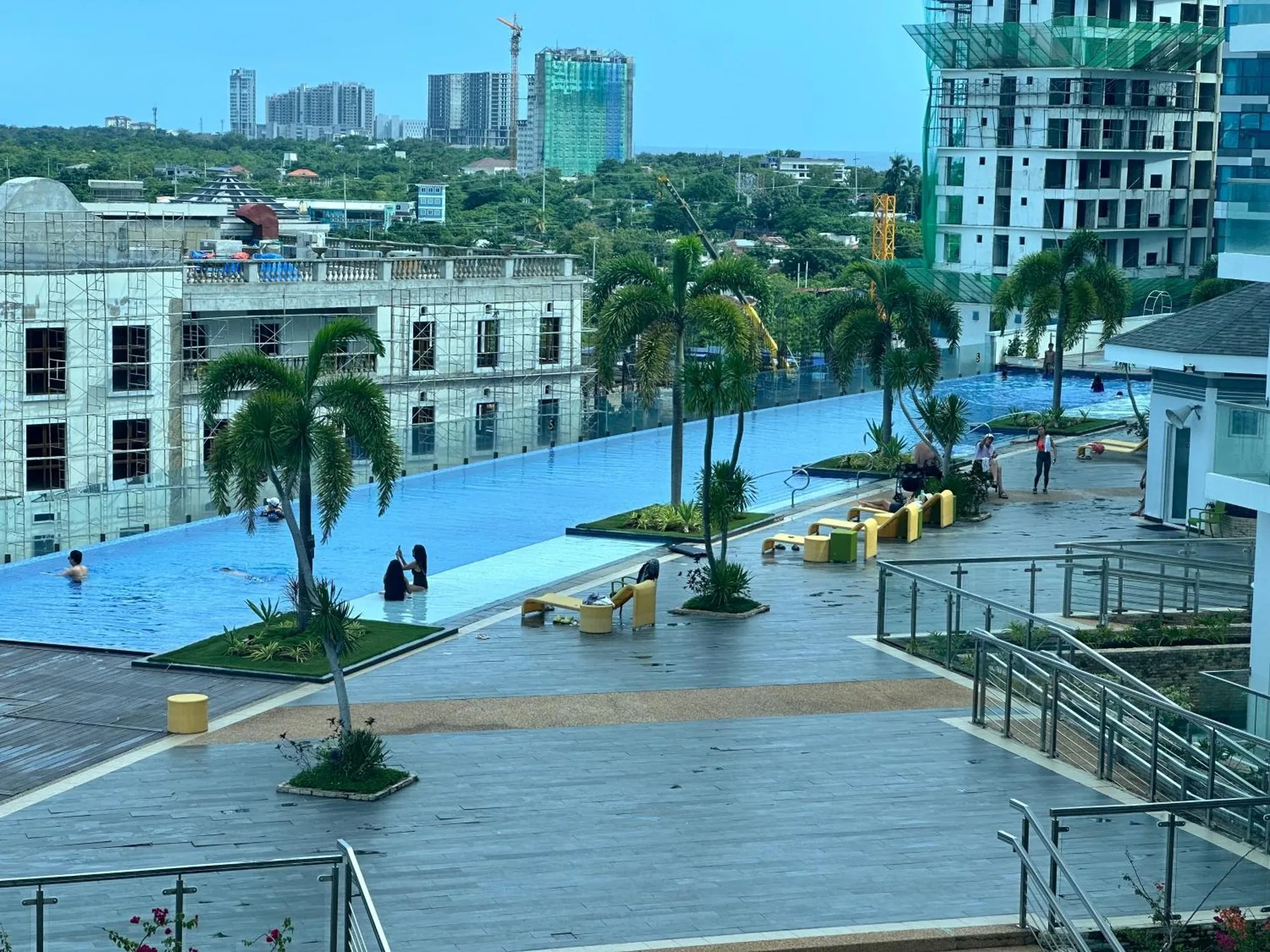 麦克坦新城Wellness Center一带