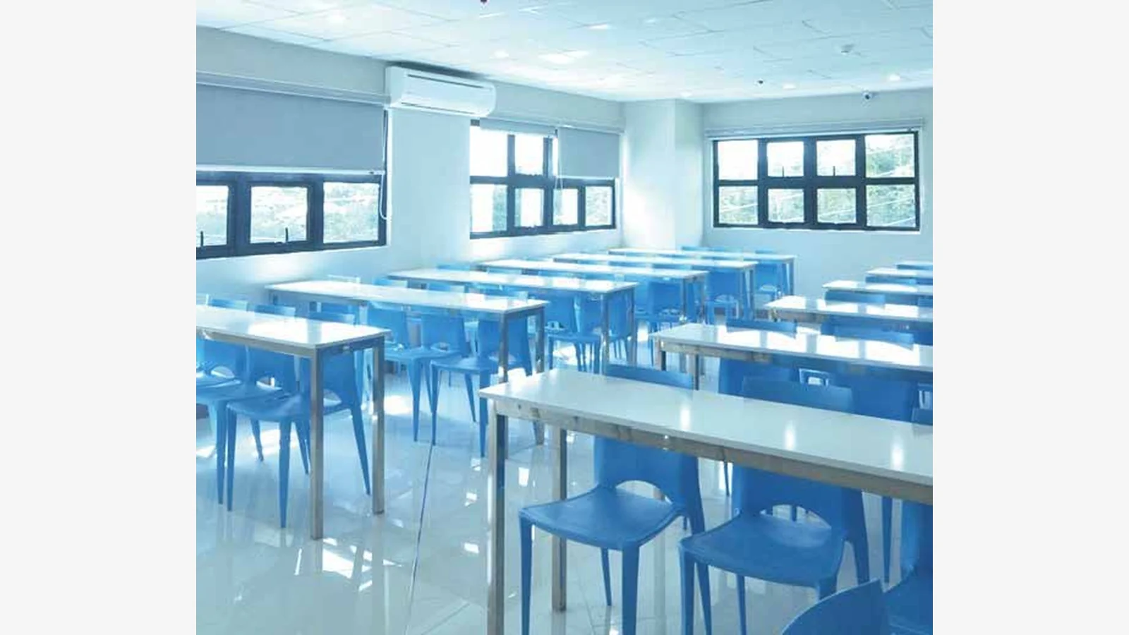 CELLA English Academy官方资料中的先按实际授课日比较1周与2周