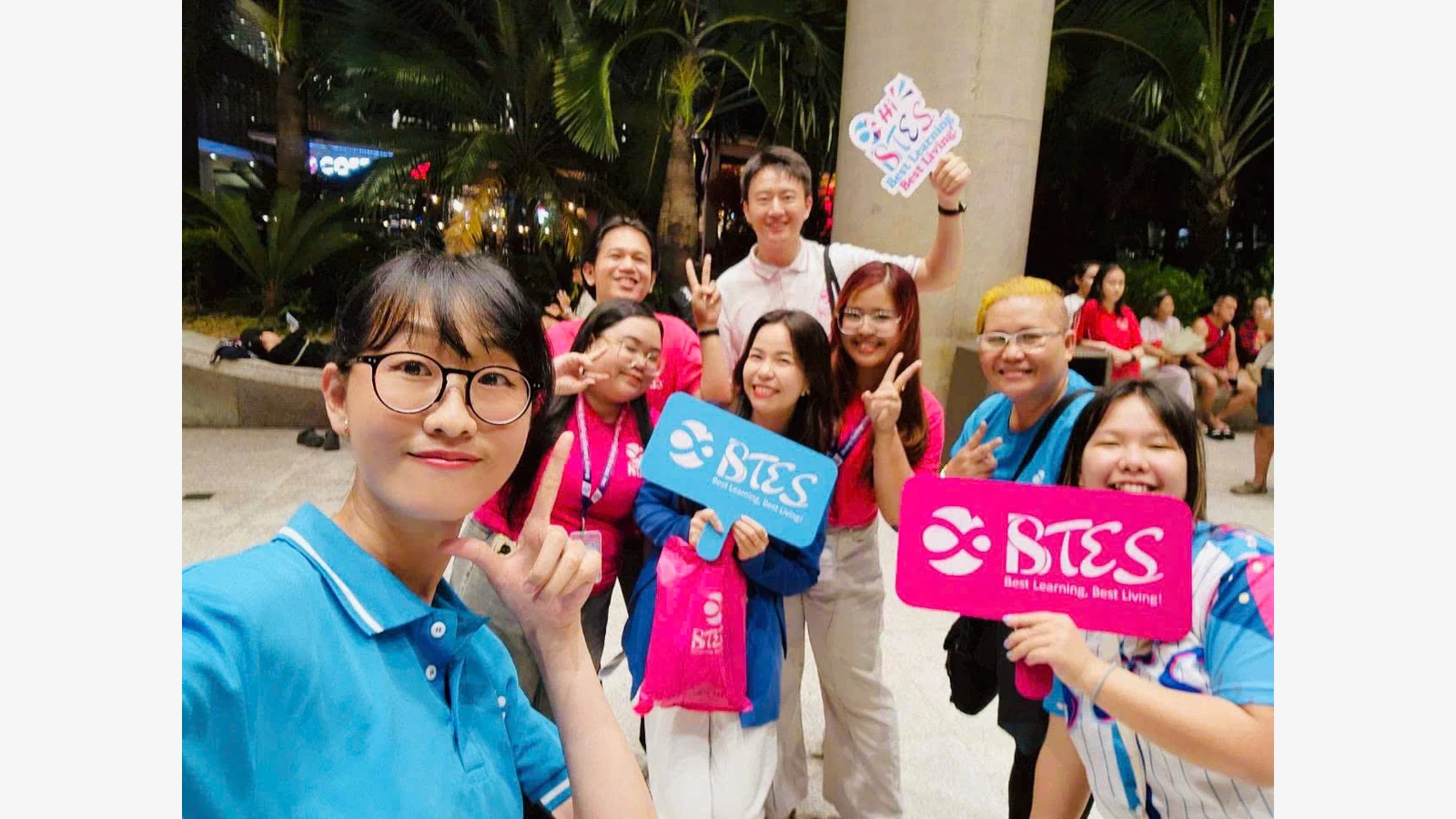 BTES English Academy官方资料中的宿舍或房间场景