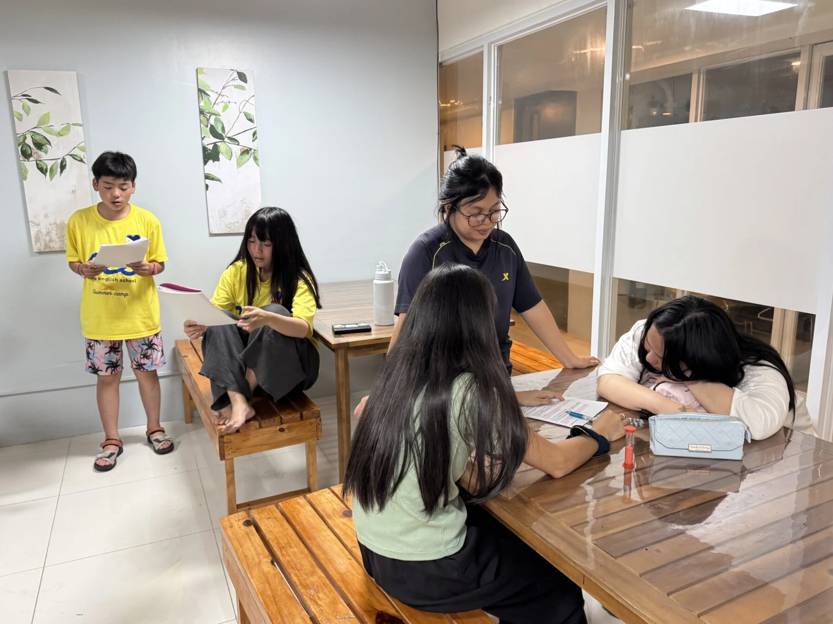 宿务留学该出发、延期还是取消：避免沉没成本影响判断