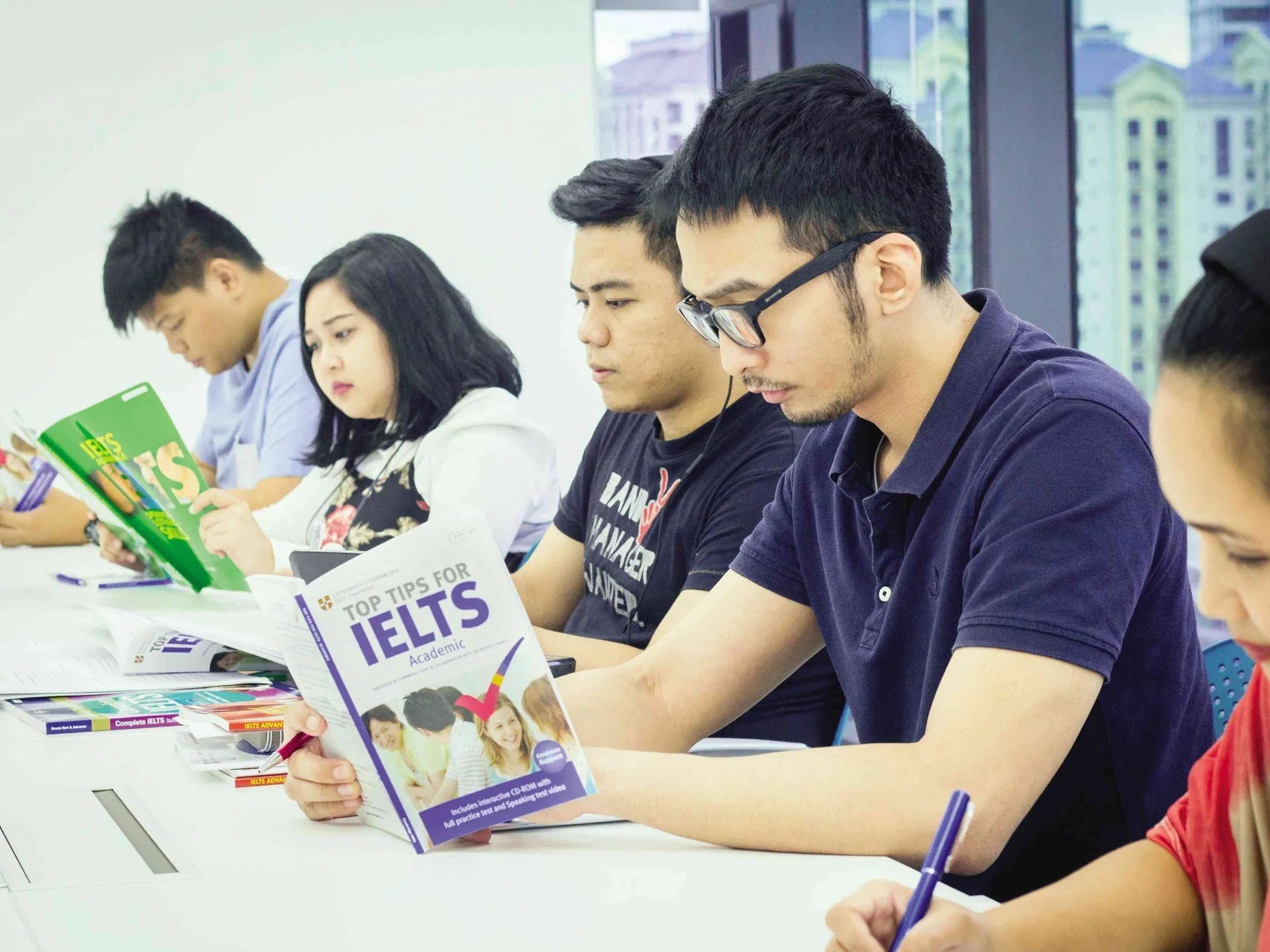 先宿务再去英国：短期口语与学术英语衔接