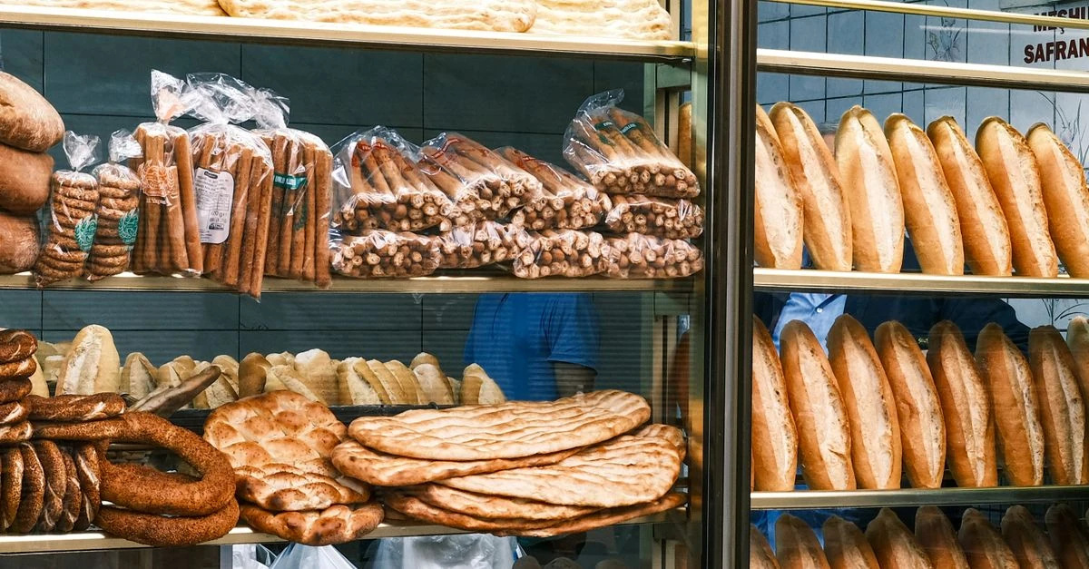 宿务Abaca Crossroads与Bakery Soesterberg Streetscape:面包外带指南:把配餐面包和甜酥点分开来选