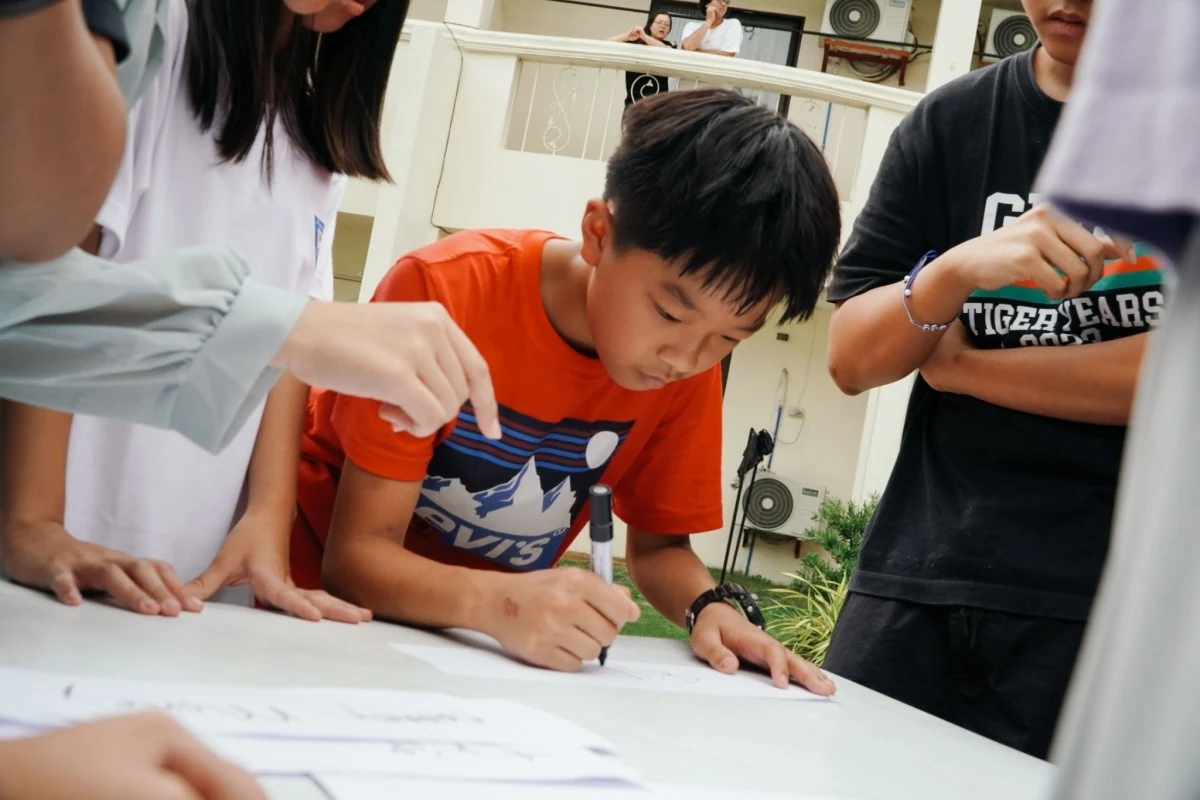 如何利用不同的老师每小时进行学习：english-fella相关图片