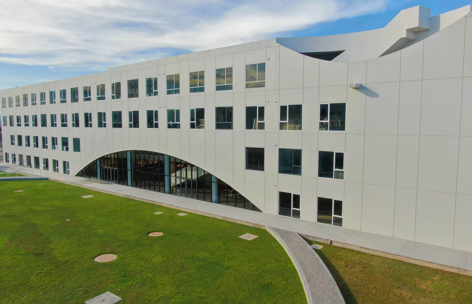 拉普拉普宿务国际学院（LCIC）怎么样：大学生课程与住宿确认要点