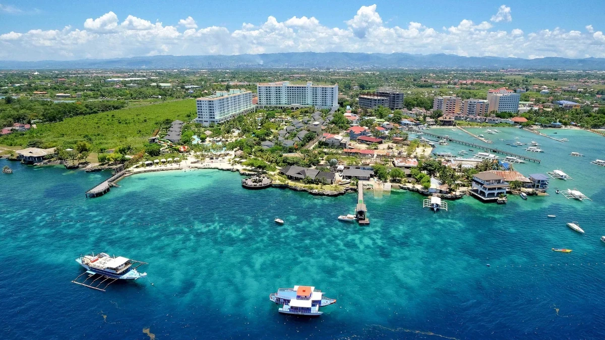 HLA Liloan 校舍和校园生活流程