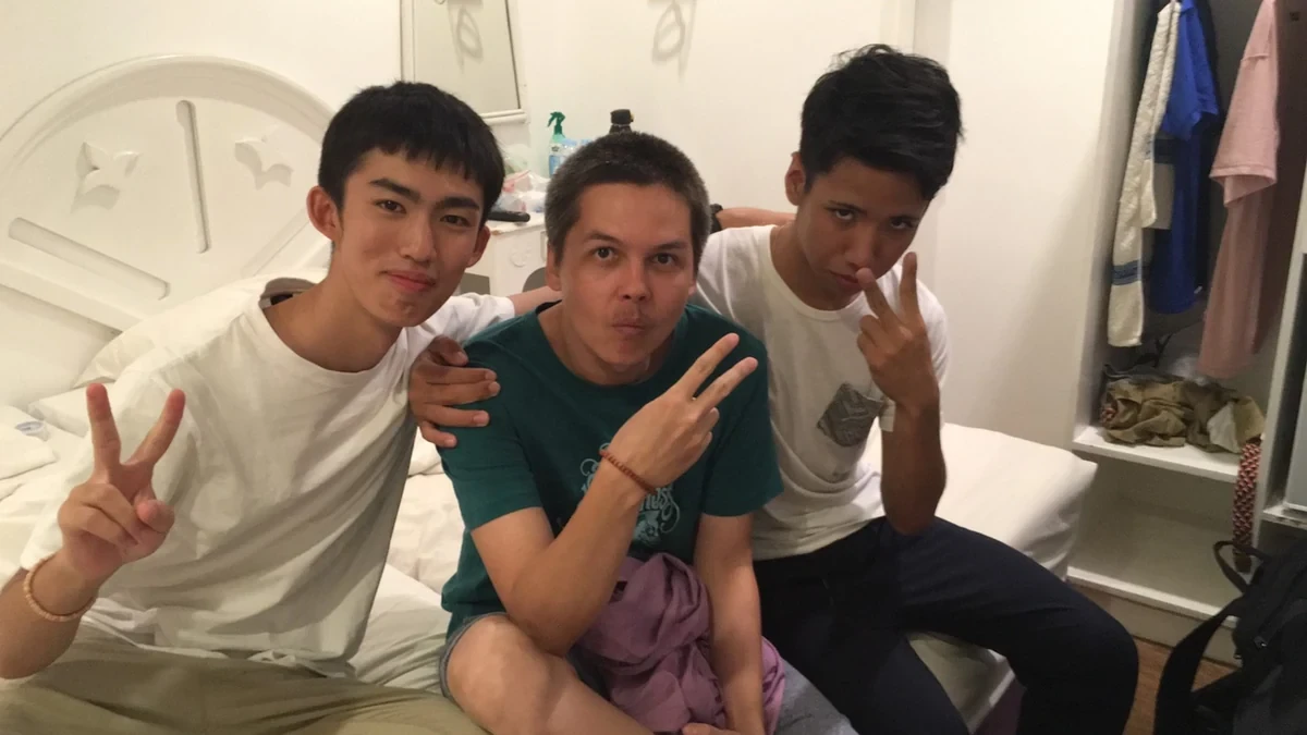 First English Global College 将城市英语带回私人课程