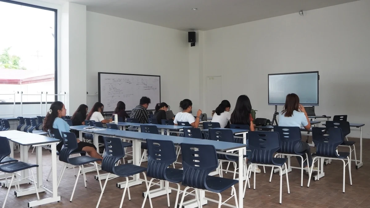 EV Academy La Mer 2026 年青少年营:课程、生活和费用范围