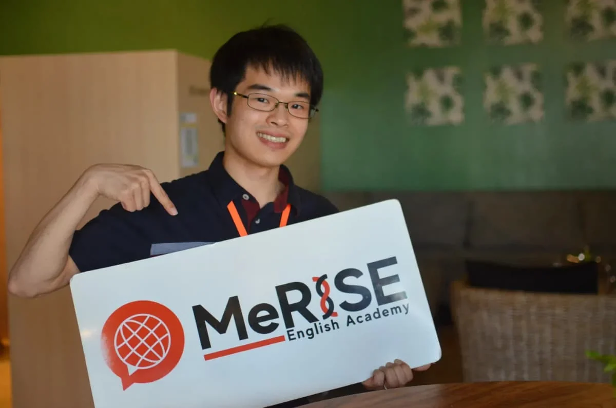 MeRISE短期留学学员的校内访谈