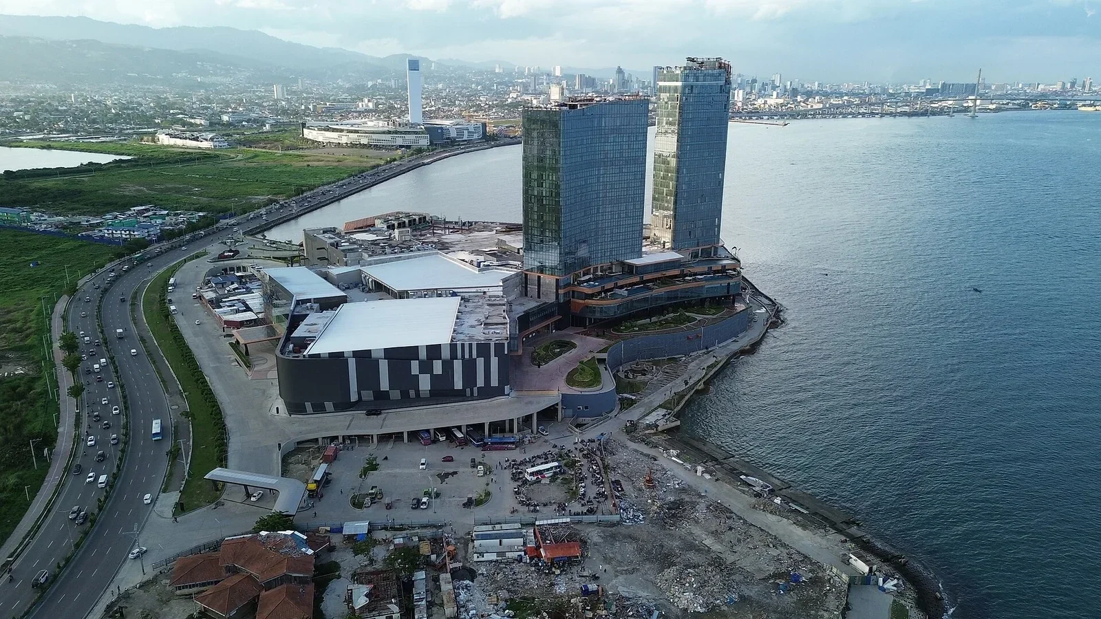 在NUSTAR举办公司会议或宴会:查看宿务市 SRP 的联系信息和报价请求
