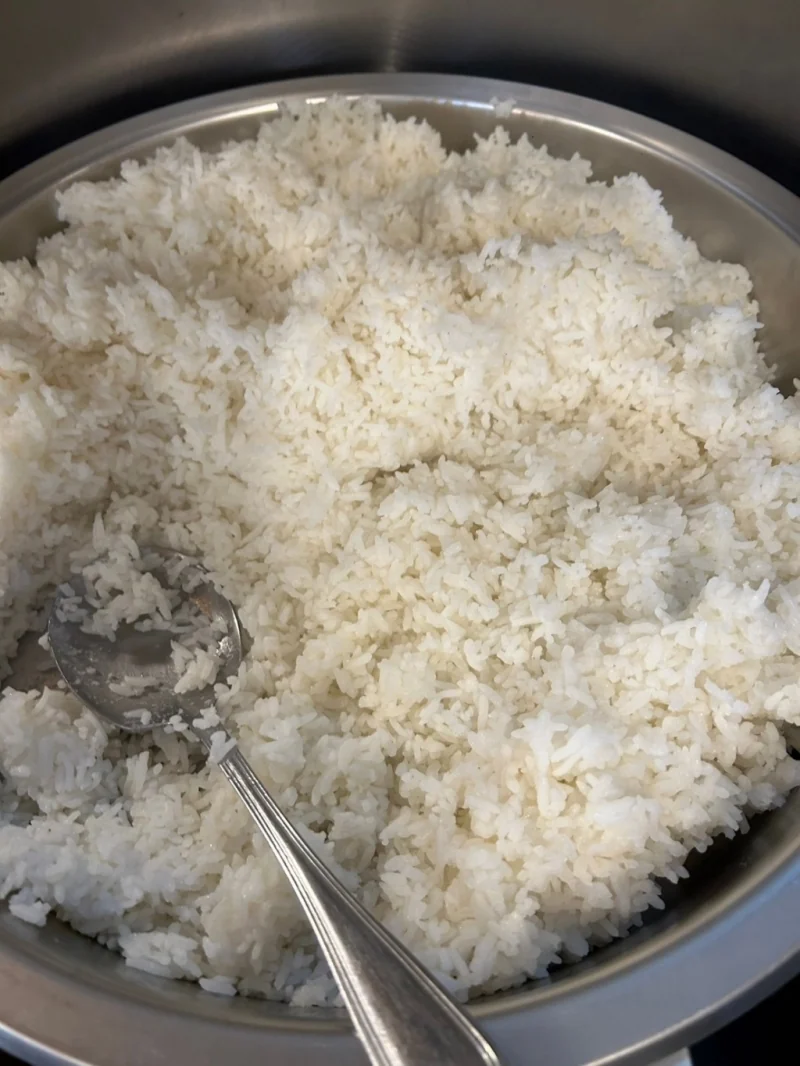 IU英语学院与出发前再次确认印第安纳大学英语学院的水平确定和小组课程信息相关的菲律宾校内实景