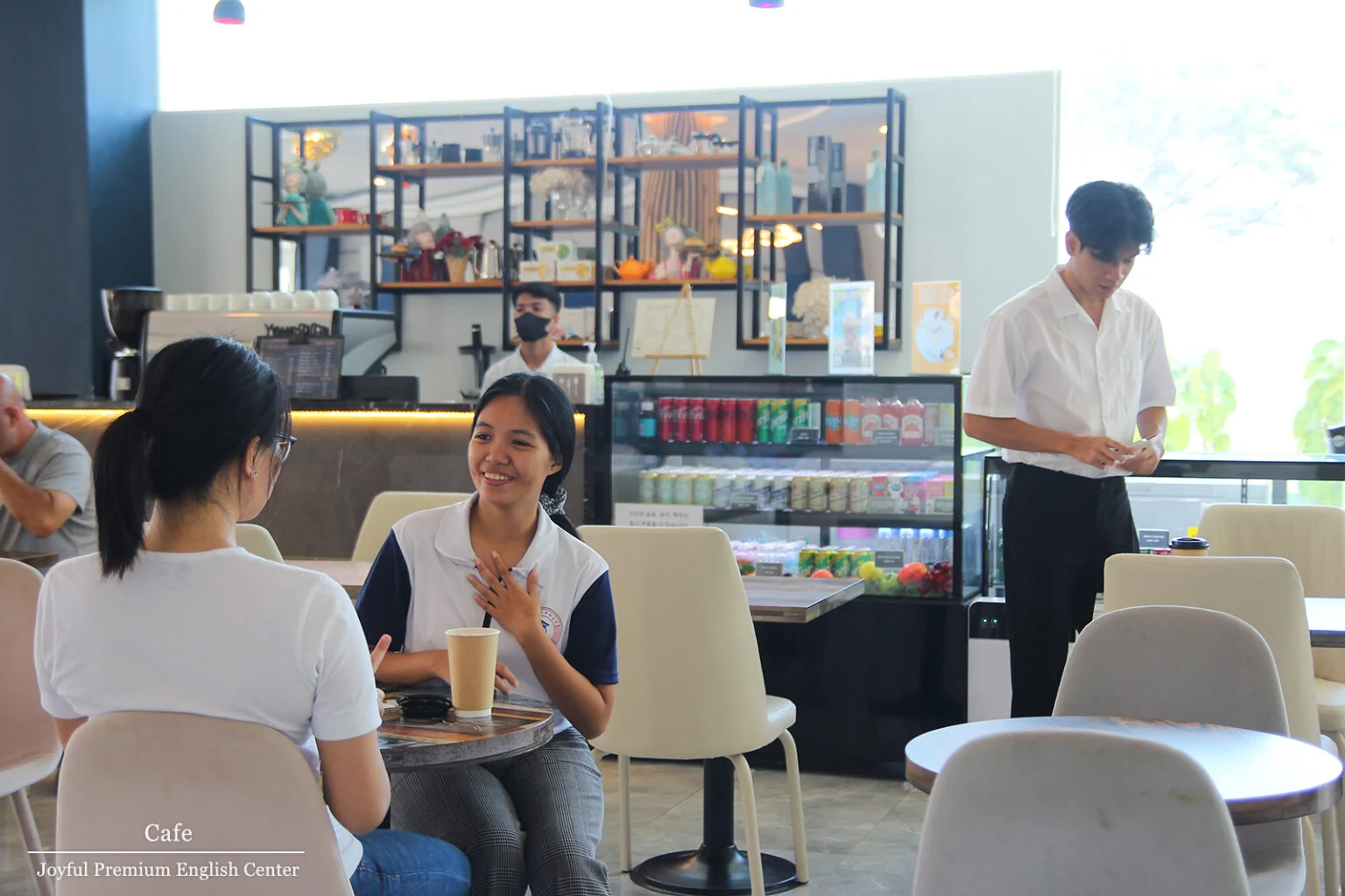Joyful Education与参考资料相关的菲律宾校内实景