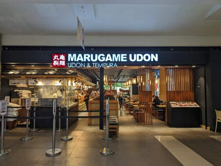 Curious World Academy Mabolo校区的食堂、餐食与用餐环境