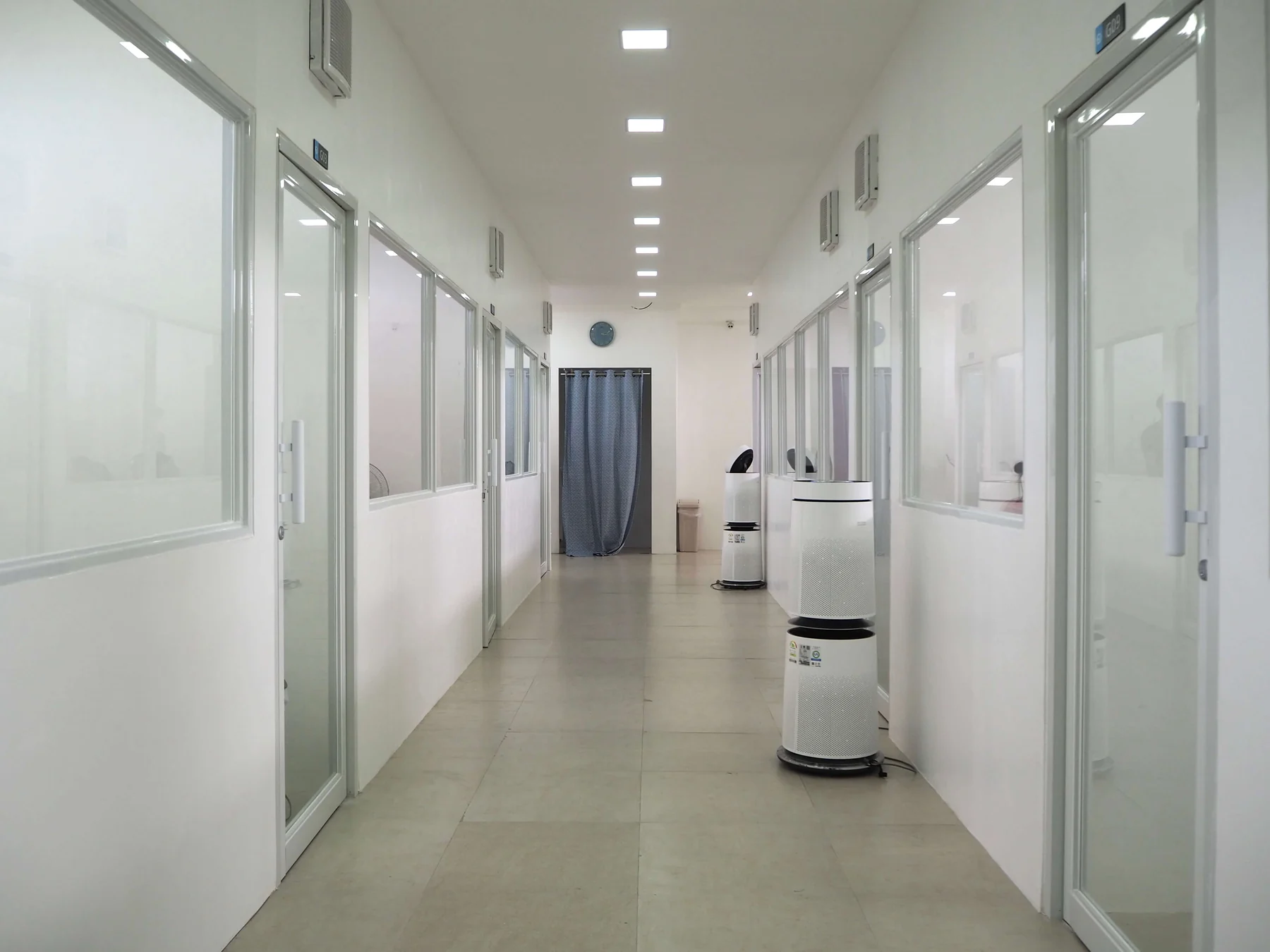 EV Academy La Mer与「一般课程按学费与寮费相加」相关的学校、学习或校园生活场景