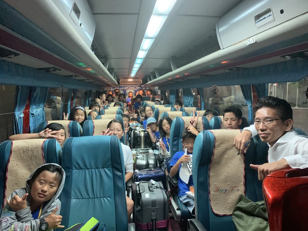 First English Global College与「参考资料」相关的学校、学习或校园生活场景