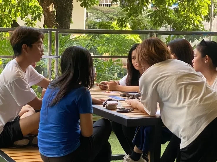 MeRISE学员在小组课堂交流