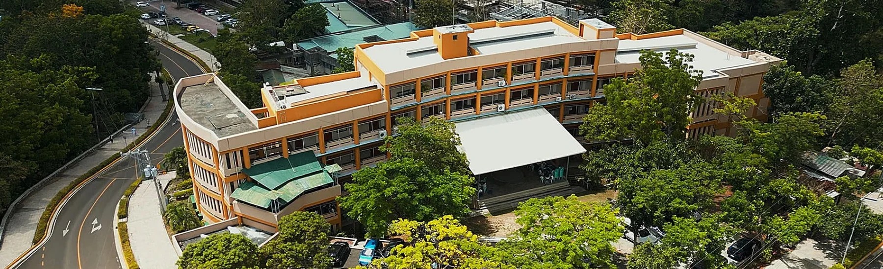 南加州大学宿雾分校（圣卡洛斯大学）|塔兰班和市中心之间的区别、应用项目、图书馆、联系信息 [2026 版]