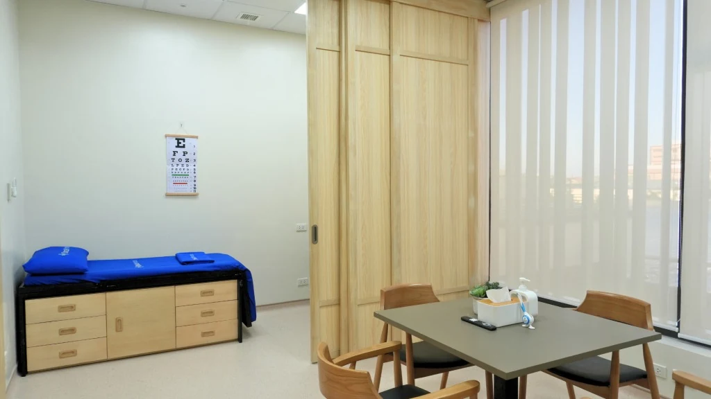菲律宾宿务与“分店公布的门诊服务”相关的场景