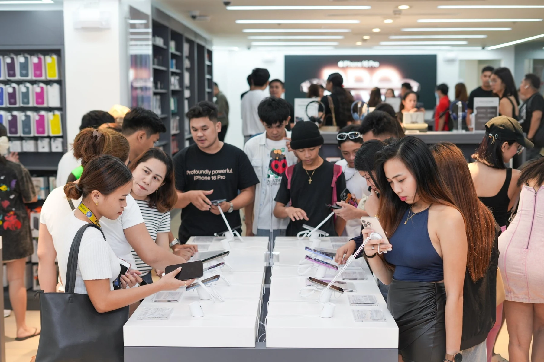 宿务Cyberzone SM J Mall:手机、电脑与周边配件店铺怎么找