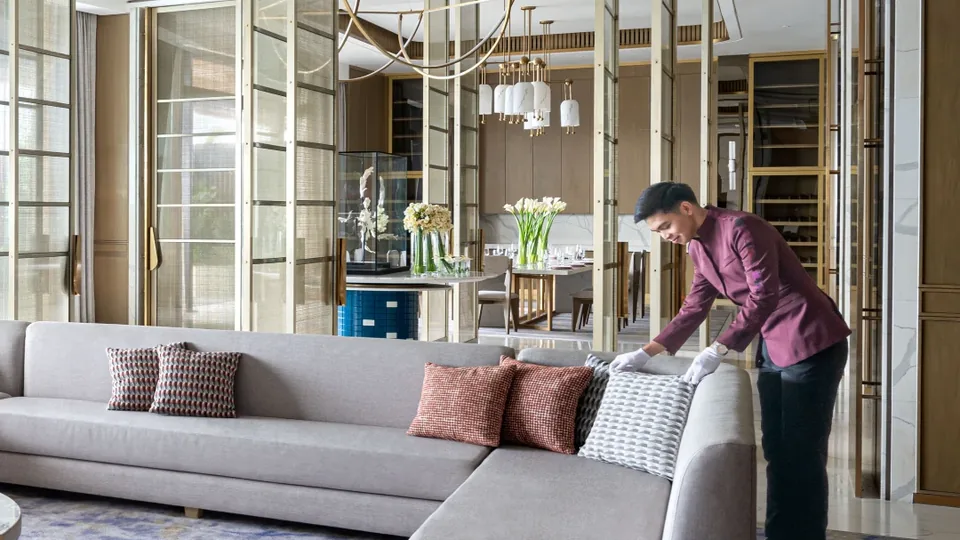NUSTAR Hotel官方展示的管家服务场景