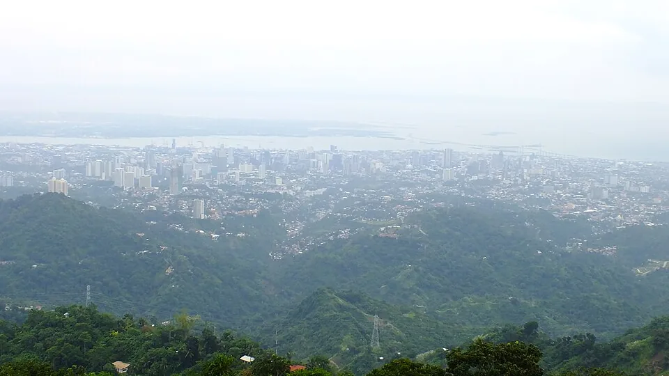 从TOPS眺望宿务城市