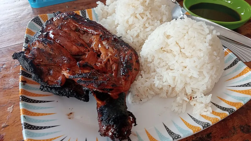 Chicken Inasal烤鸡配米饭