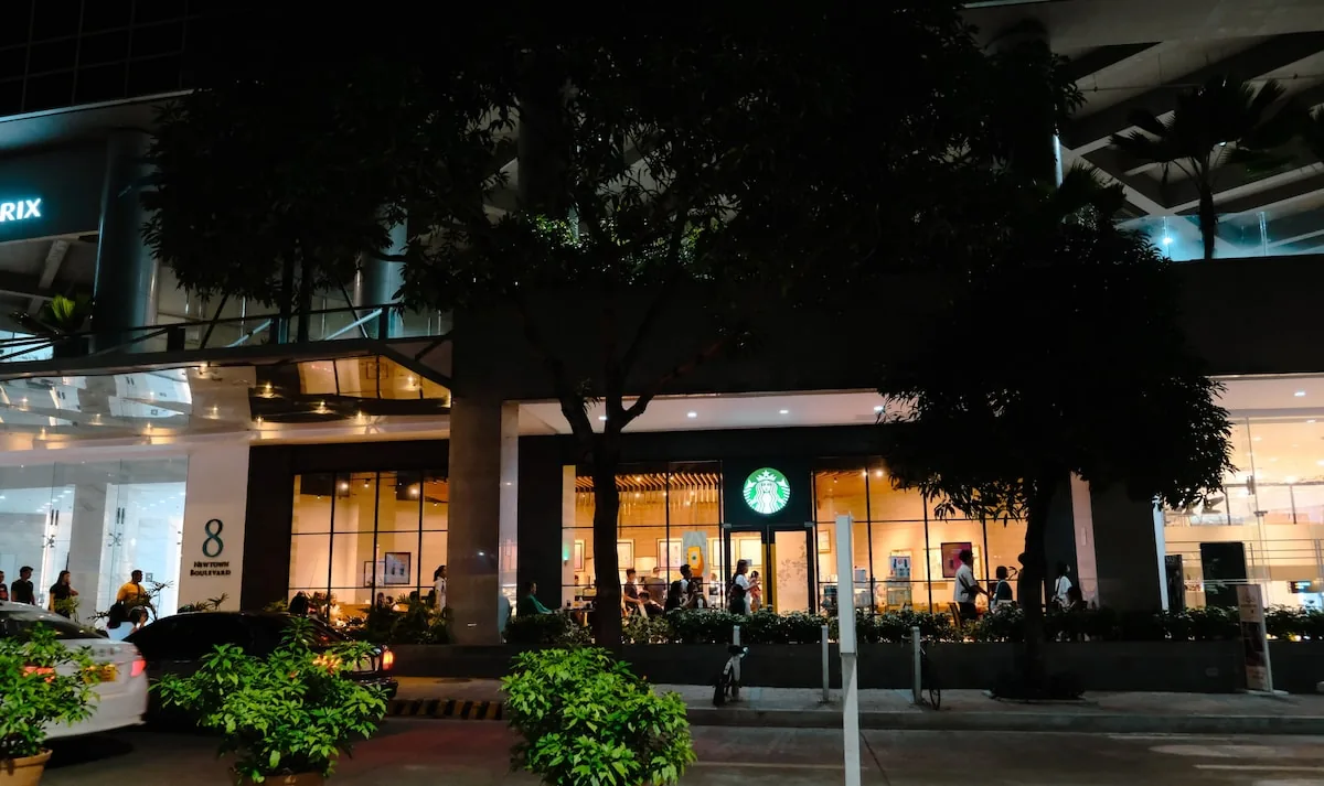 麦克坦新城早晚买咖啡：营业时间与到店、外卖方式比较的正文相关图片2