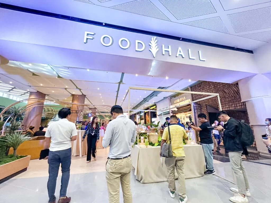 宿务SM J Mall Food Hall：位置、菜系与正餐小吃怎么选的正文相关图片1